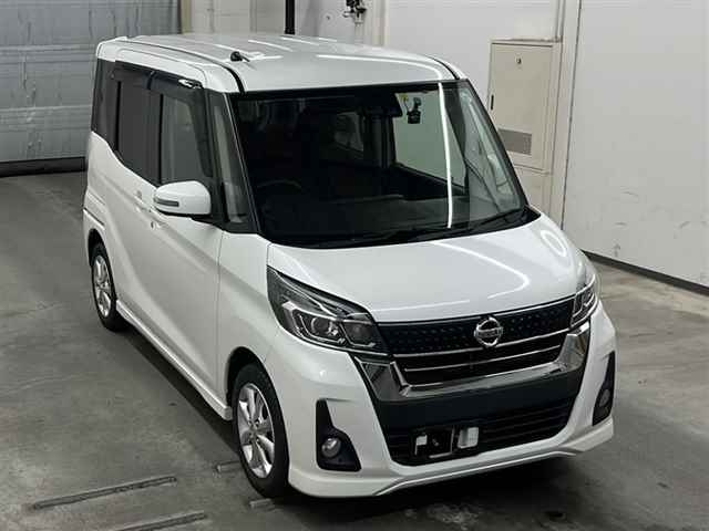 NISSAN DAYZ ROOX 2018