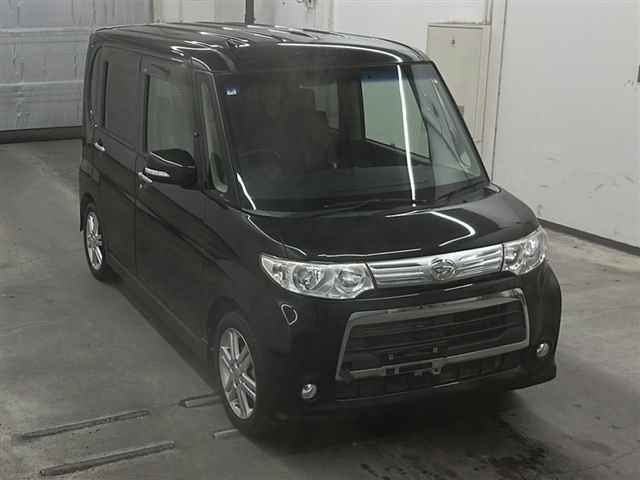 DAIHATSU TANTO 2013