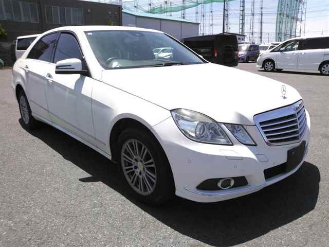 MERCEDES BENZ E CLASS 2009
