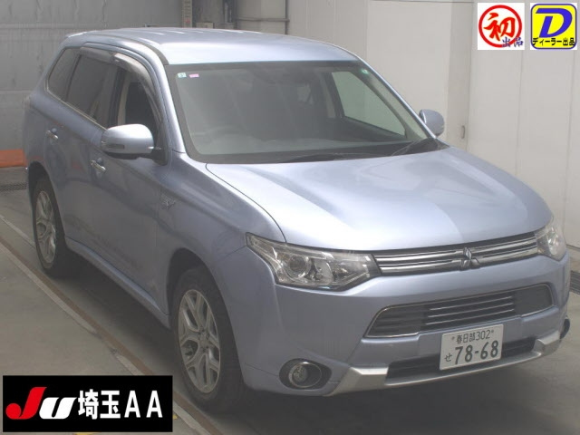 MITSUBISHI OUTLANDER PHEV 2015