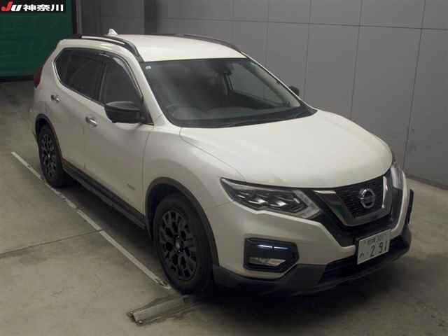 NISSAN X-TRAIL