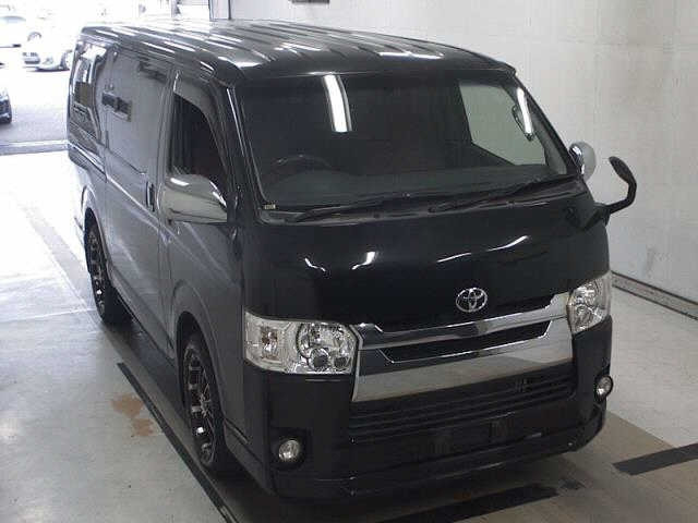 TOYOTA HIACE VAN 2014