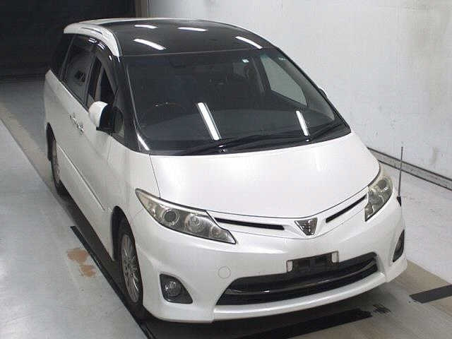 TOYOTA ESTIMA 2012
