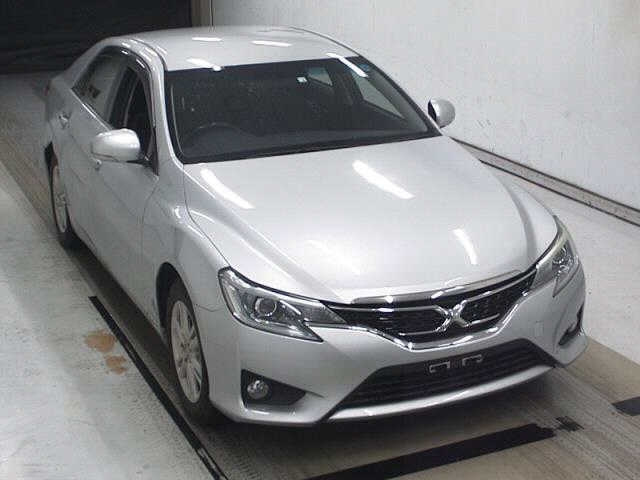TOYOTA MARK X 2016