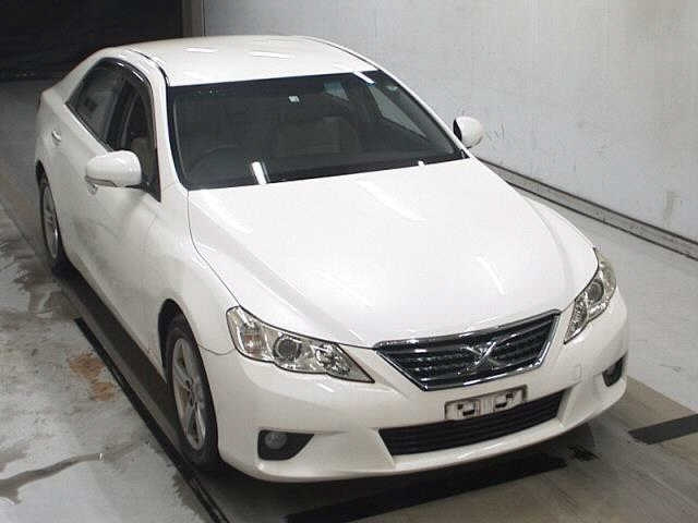 TOYOTA MARK X 2010