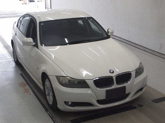 BMW 3 SERIES 2011