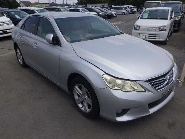 TOYOTA MARK X 2010
