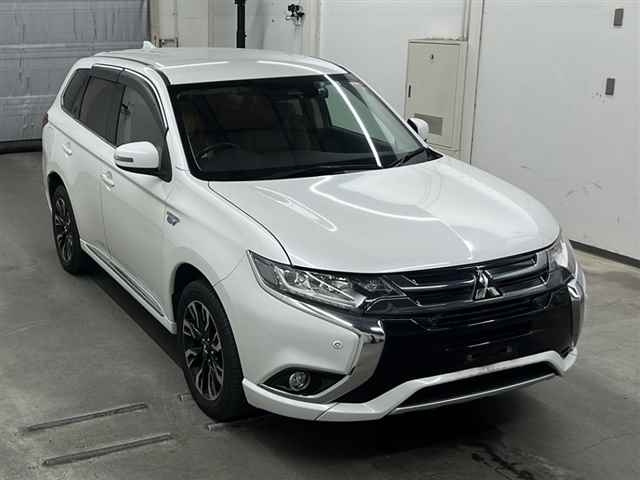 MITSUBISHI OUTLANDER PHEV 2018