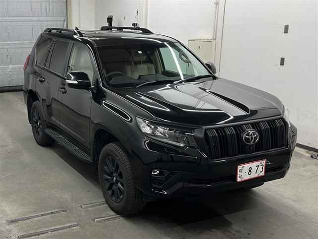 TOYOTA LAND CRUISER PRADO 2023