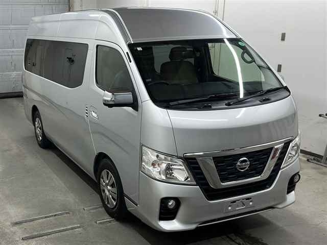 NISSAN CARAVAN 2019
