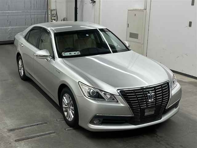 TOYOTA CROWN 2014