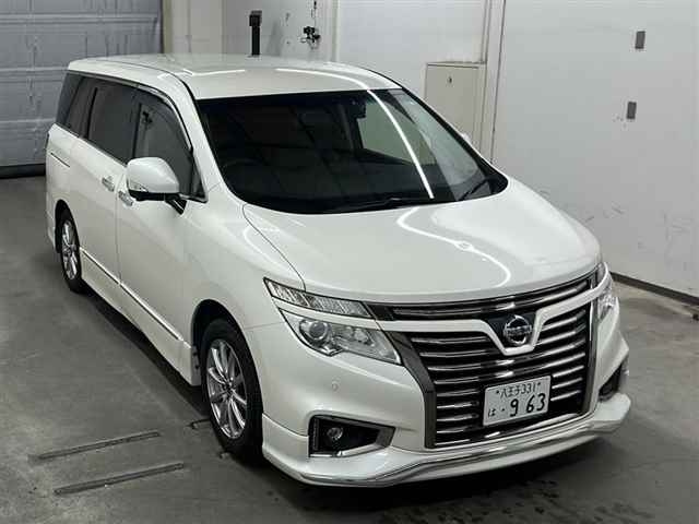 NISSAN ELGRAND 2016