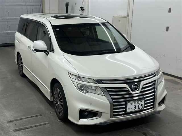 NISSAN ELGRAND 2015