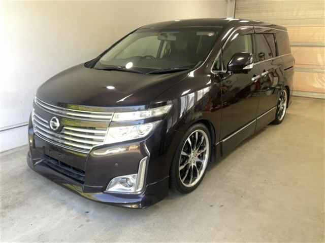 NISSAN ELGRAND 2010