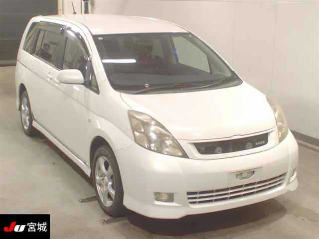 TOYOTA ISIS 2006