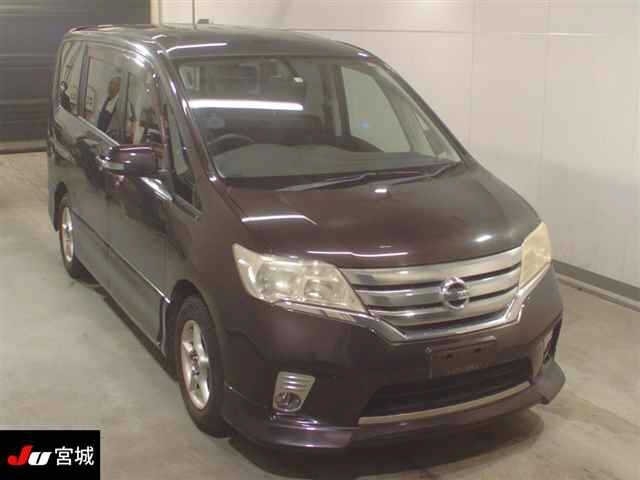 NISSAN SERENA 2011