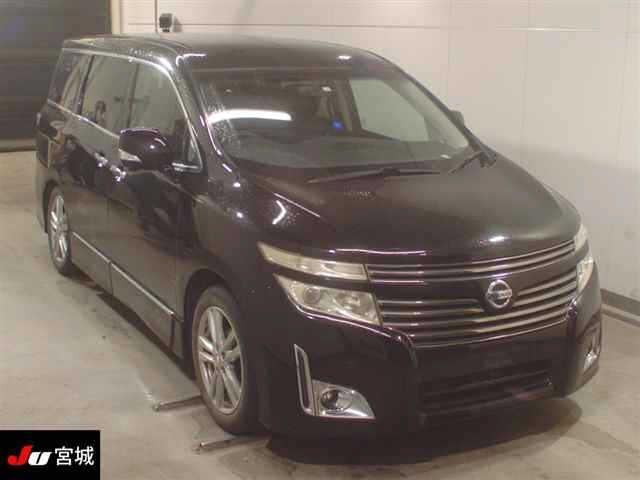 NISSAN ELGRAND 2011