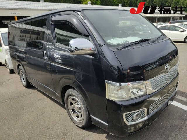 TOYOTA REGIUS ACE VAN