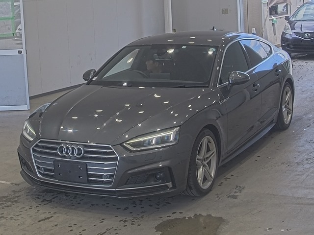 AUDI A5 2019