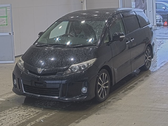 TOYOTA ESTIMA 2013