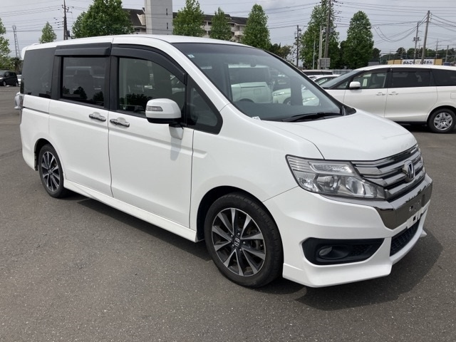 HONDA STEP WAGON 2013