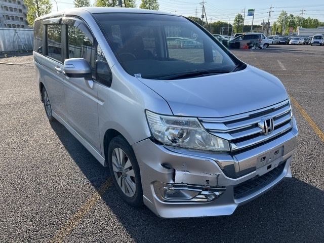 HONDA STEP WAGON 2012