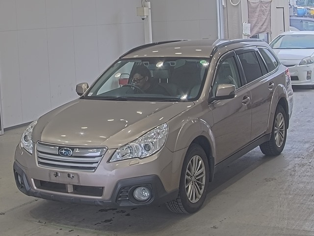 SUBARU LEGACY OUTBACK 2013