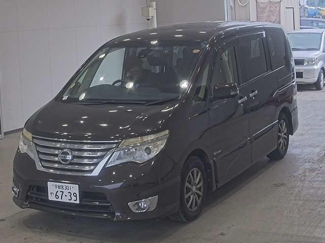 NISSAN SERENA