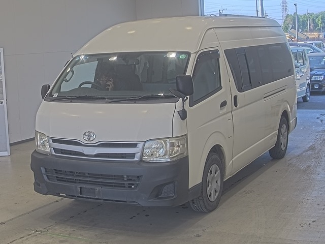 TOYOTA HIACE VAN 2012