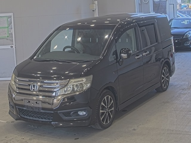 HONDA STEP WAGON 2012