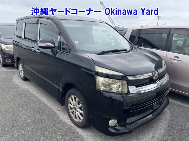 TOYOTA VOXY 2008