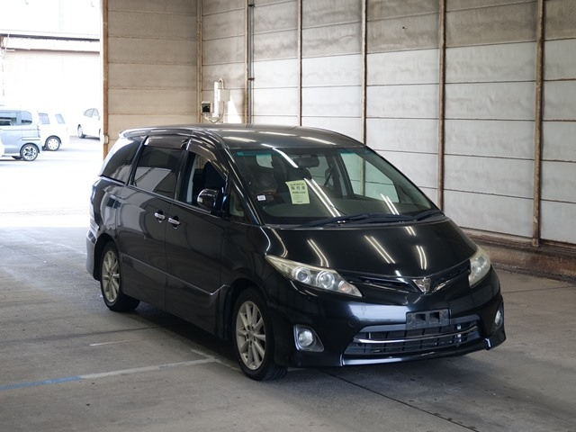 TOYOTA ESTIMA 2010
