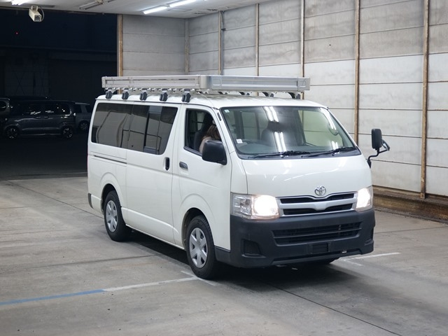 TOYOTA REGIUS ACE VAN 2012