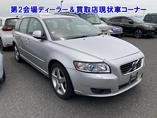volvo v50