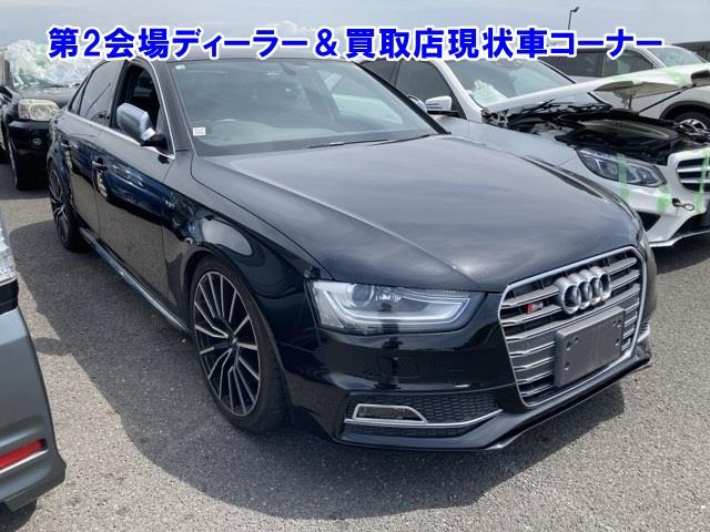 AUDI S4
