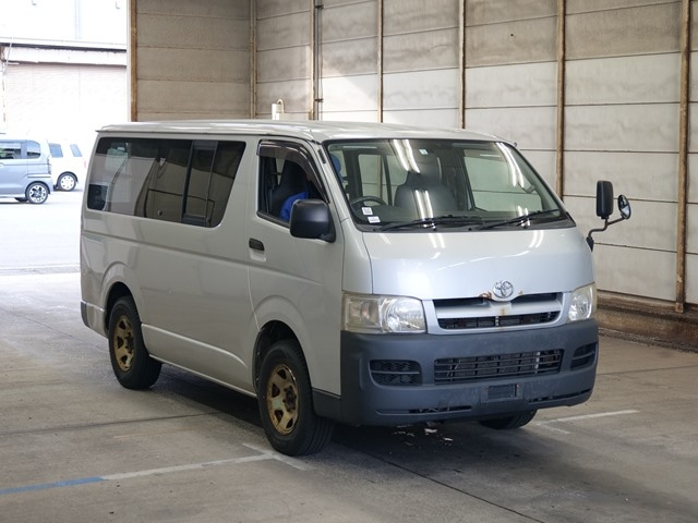 TOYOTA HIACE VAN 2007
