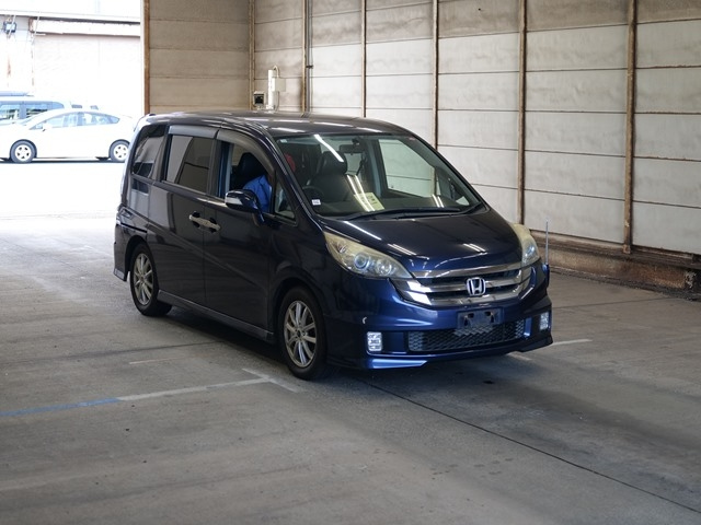 HONDA STEP WAGON 2009