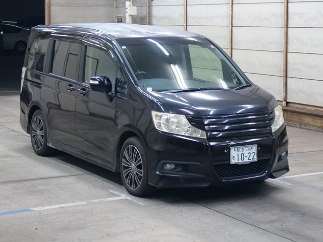 HONDA STEP WAGON 2010