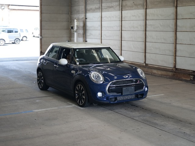 BMW MINI 2016