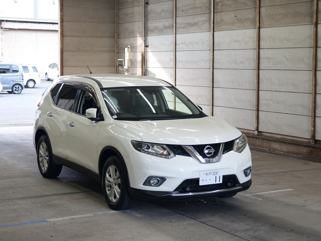 NISSAN X-TRAIL