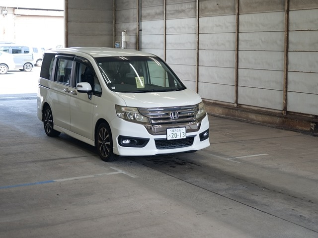 HONDA STEP WAGON