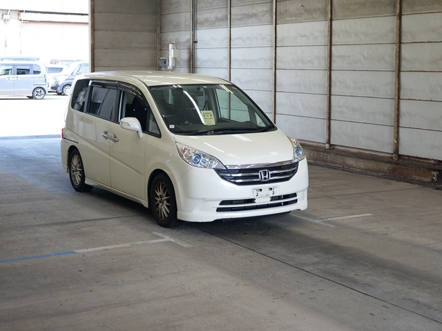 HONDA STEP WAGON 2008