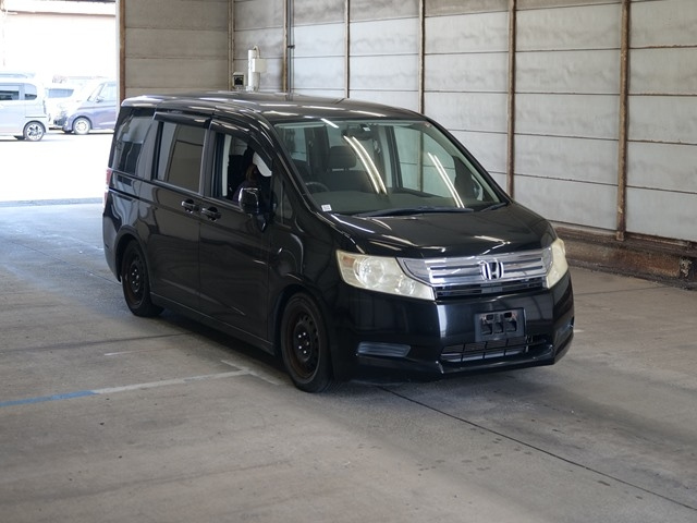 HONDA STEP WAGON 2010