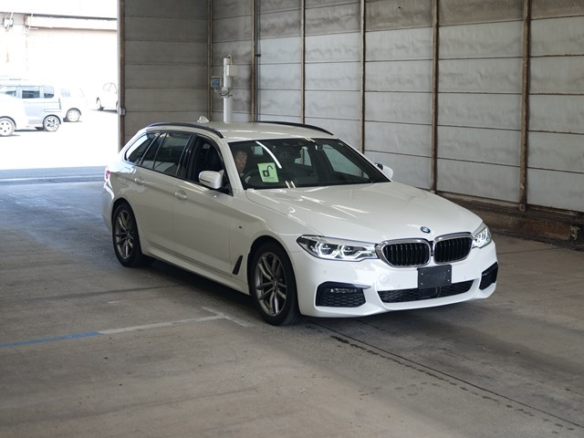 BMW 5 SERIES 2020