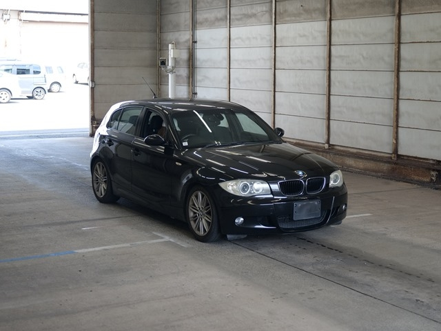 BMW 1 SERIES 2006
