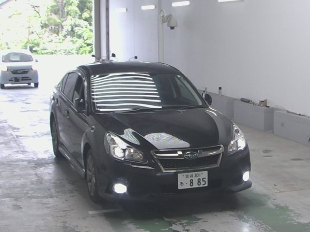 SUBARU LEGACY B4 2013