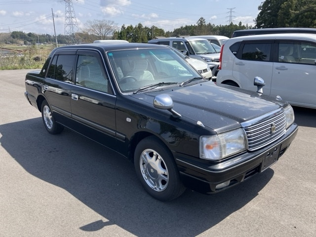 TOYOTA CROWN 2005