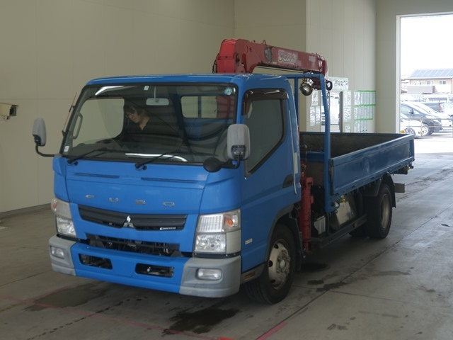 MITSUBISHI CANTER 2011