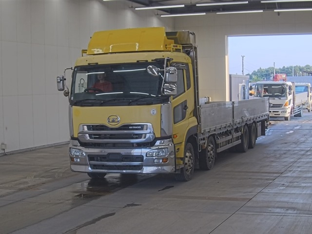 NISSAN UD SERIES 2017