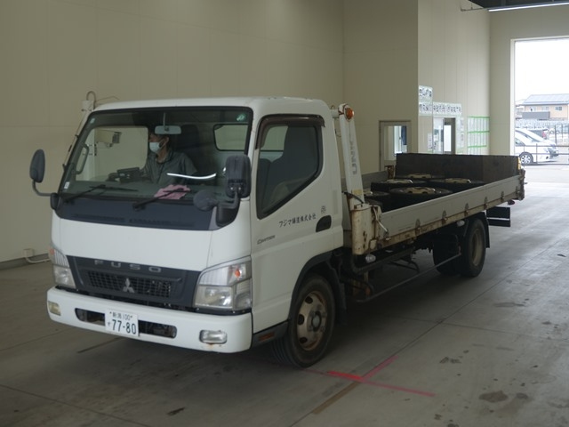 MITSUBISHI CANTER 2010